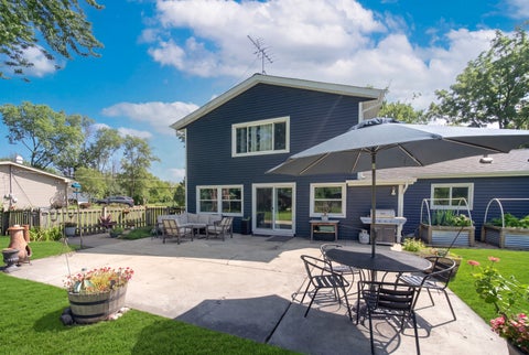 Tiny photo for 1012 Martha Street, Elk Grove Village, IL 60007 (MLS # 12790727)
