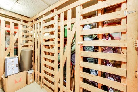 Tiny photo for 720 Oakton Street #3B, Evanston, IL 60202 (MLS # 12600787)