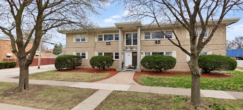 Photo of 4010 Monroe Street #201, Bellwood, IL 60104 (MLS # 12755965)
