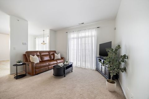 Tiny photo for 10225 Mulberry Lane #F, Bridgeview, IL 60455 (MLS # 12597176)