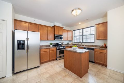 Tiny photo for 10225 Mulberry Lane #F, Bridgeview, IL 60455 (MLS # 12597176)