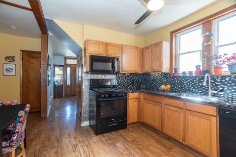 Tiny photo for 2832 N Tripp Avenue, Chicago, IL 60641 (MLS # 12581517)