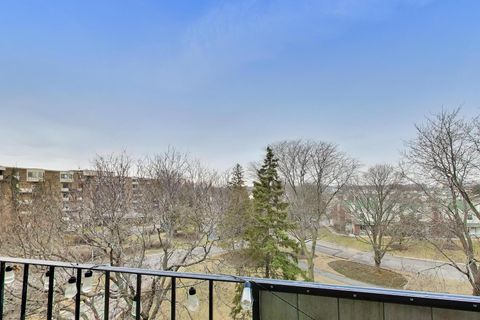 Tiny photo for 1275 E Baldwin Lane #506, Palatine, IL 60074 (MLS # 12627642)