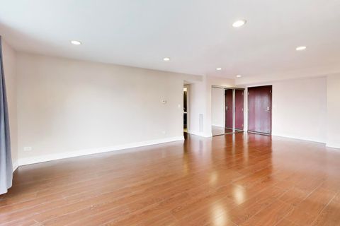 Tiny photo for 1275 E Baldwin Lane #506, Palatine, IL 60074 (MLS # 12627642)