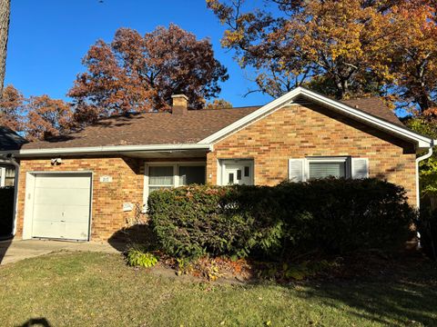 Photo of 317 N Jackson Street, Waukegan, IL 60085 (MLS # 12511503)