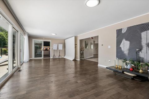 Tiny photo for 5045 Grand Avenue, Gurnee, IL 60031 (MLS # 12655344)