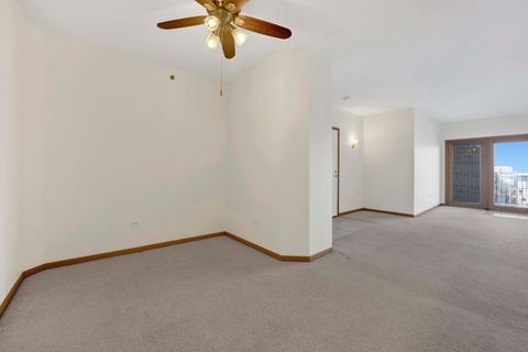 Tiny photo for 2260 S Grace Street #401, Lombard, IL 60148 (MLS # 12554933)