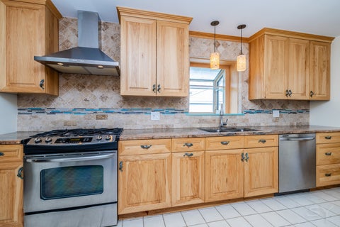 Tiny photo for 2334 S 10th Avenue, North Riverside, IL 60546 (MLS # 12735638)