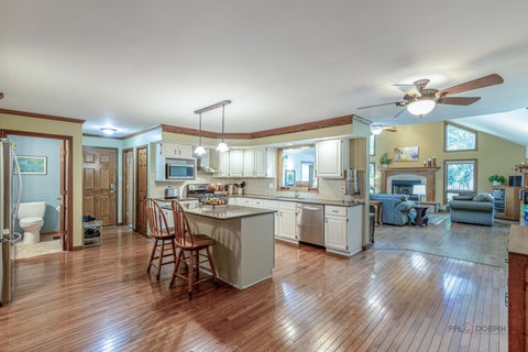 Tiny photo for 92 Golfview Road, Lake Zurich, IL 60047 (MLS # 12778817)