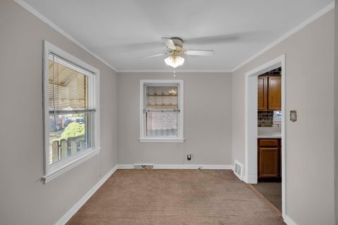 Tiny photo for 14237 S Greenbay Avenue, Burnham, IL 60633 (MLS # 12514384)