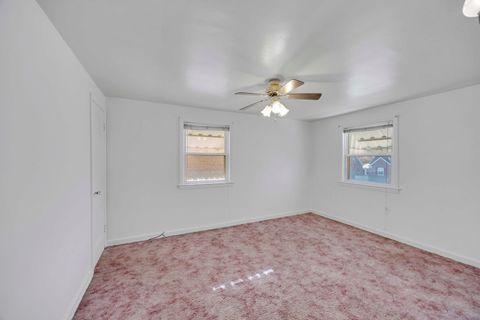 Tiny photo for 14237 S Greenbay Avenue, Burnham, IL 60633 (MLS # 12514384)