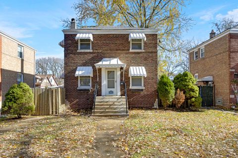 Photo of 14237 S Greenbay Avenue, Burnham, IL 60633 (MLS # 12514384)