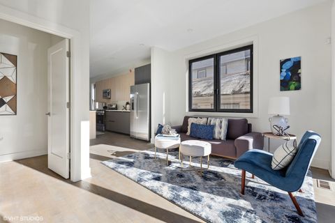 Tiny photo for 718-720 W 17th Street #1E, Chicago, IL 60616 (MLS # 12520927)