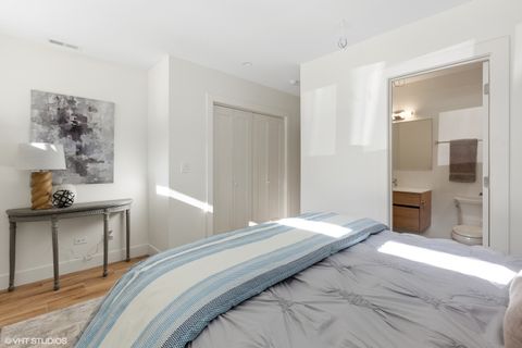 Tiny photo for 718-720 W 17th Street #1E, Chicago, IL 60616 (MLS # 12520927)