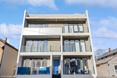 Photo of 718-720 W 17th Street #1E, Chicago, IL 60616 (MLS # 12520927)