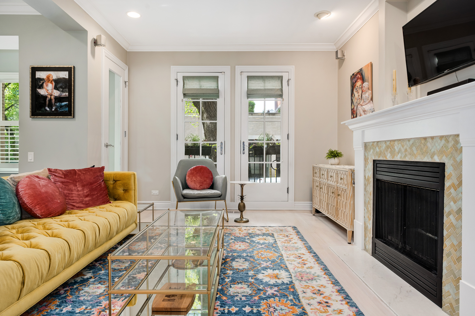460 W DEMING Place 1E