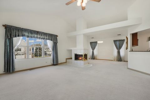 Tiny photo for 133 Arboretum Drive, Lombard, IL 60148 (MLS # 12595323)