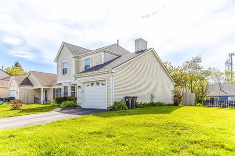 Tiny photo for 2 SANDHURST Road, Mundelein, IL 60060 (MLS # 12633710)