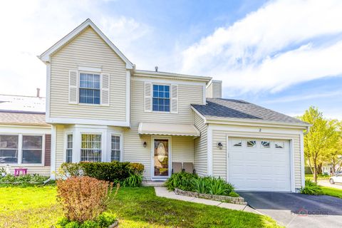 Photo of 2 SANDHURST Road, Mundelein, IL 60060 (MLS # 12633710)