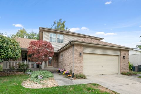 Photo of 5426 Bonnie Trail, Oak Forest, IL 60452 (MLS # 12528540)