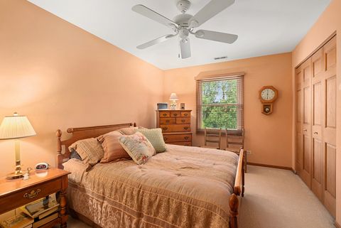 Tiny photo for 5426 Bonnie Trail, Oak Forest, IL 60452 (MLS # 12528540)