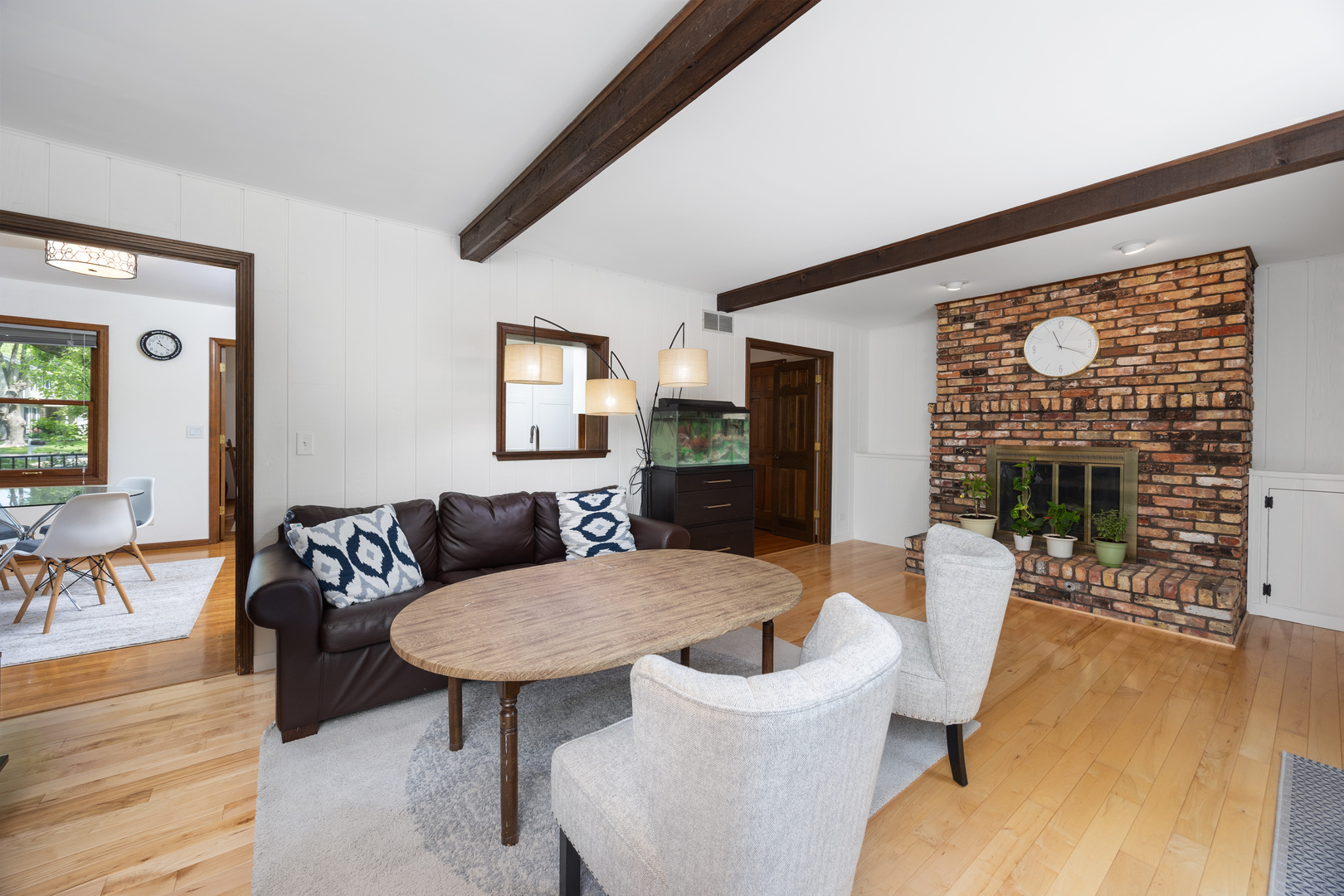 1125 Huntleigh Drive