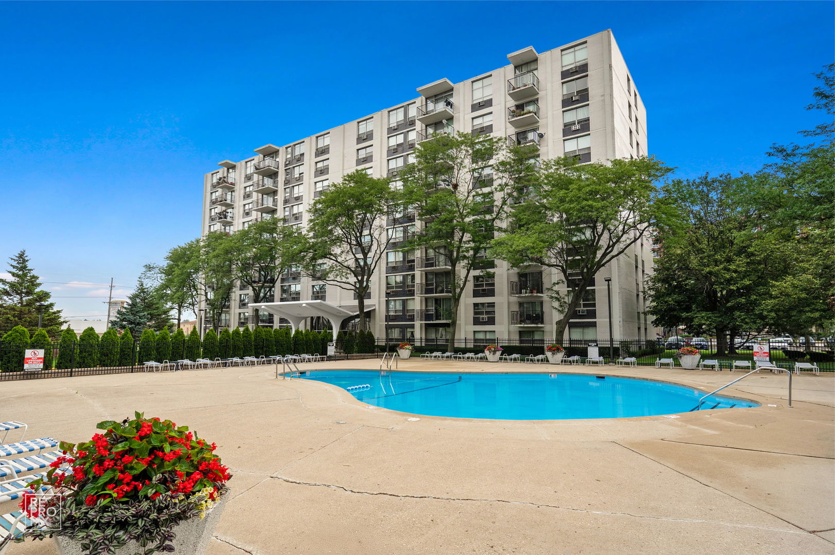9001 Golf Road 3C