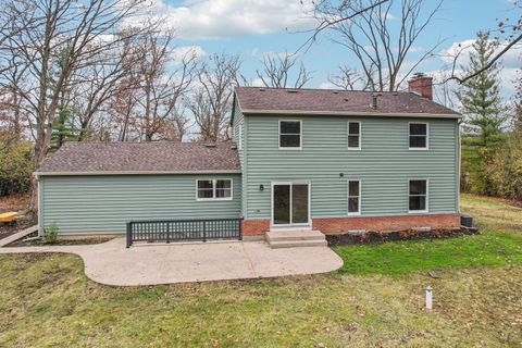 Tiny photo for 15105 W Rockland Road, Libertyville, IL 60048 (MLS # 12520239)