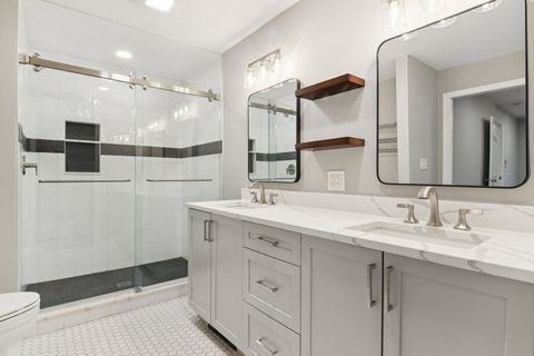 Tiny photo for 15105 W Rockland Road, Libertyville, IL 60048 (MLS # 12520239)