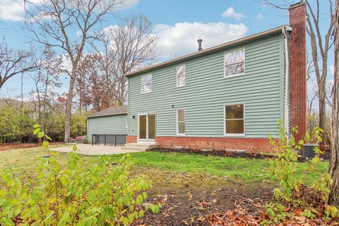 Tiny photo for 15105 W Rockland Road, Libertyville, IL 60048 (MLS # 12520239)