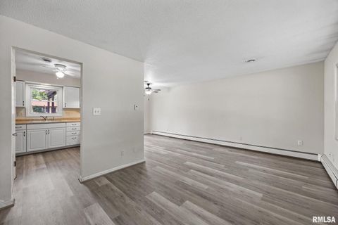 Tiny photo for 108 PARKVIEW Court, Tipton, IA 52772 (MLS # QC4266748)