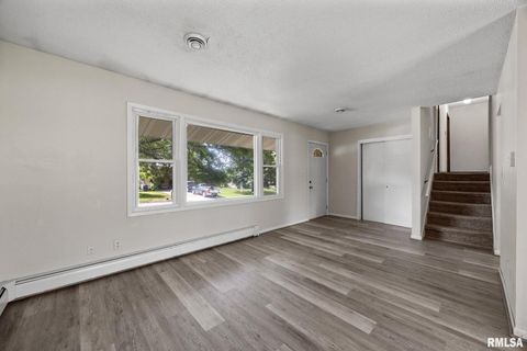 Tiny photo for 108 PARKVIEW Court, Tipton, IA 52772 (MLS # QC4266748)