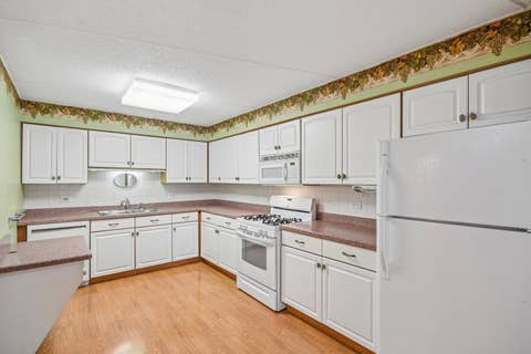 Tiny photo for 8580 W Foster Avenue #206, Norridge, IL 60706 (MLS # 12731171)