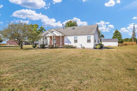 Photo of 2510E US HWY 36, Newman, IL 61942 (MLS # 12482508)