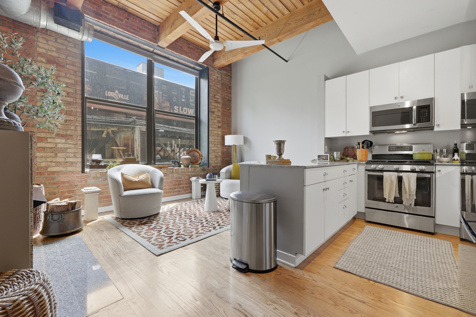 300 W Grand Avenue 203