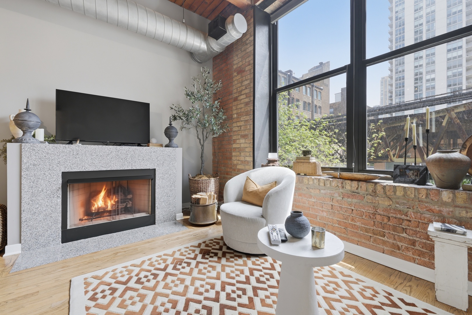 300 W Grand Avenue 203