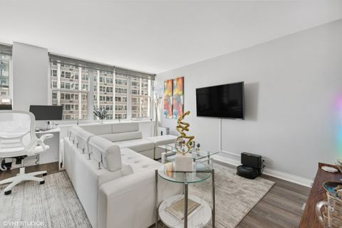 Tiny photo for 4250 N Marine Drive #1925, Chicago, IL 60613 (MLS # 12542816)