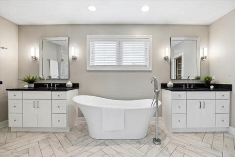 Tiny photo for 5324 S Neva Avenue, Chicago, IL 60638 (MLS # 12698051)