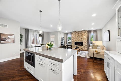 Tiny photo for 5324 S Neva Avenue, Chicago, IL 60638 (MLS # 12698051)