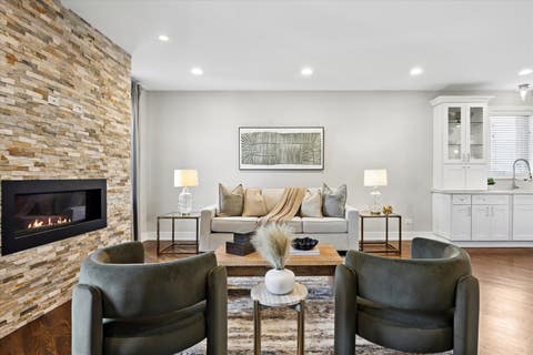 Tiny photo for 5324 S Neva Avenue, Chicago, IL 60638 (MLS # 12698051)
