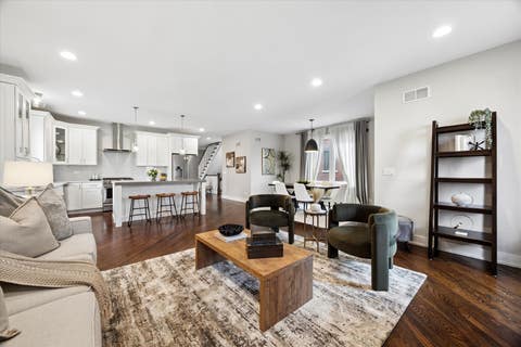 Tiny photo for 5324 S Neva Avenue, Chicago, IL 60638 (MLS # 12698051)