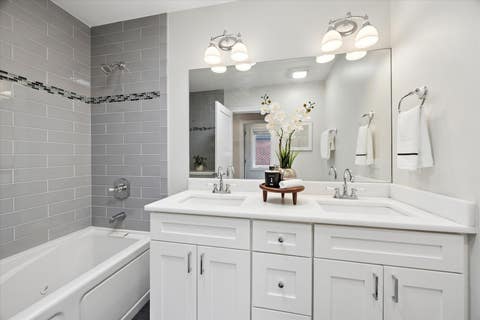 Tiny photo for 5324 S Neva Avenue, Chicago, IL 60638 (MLS # 12698051)