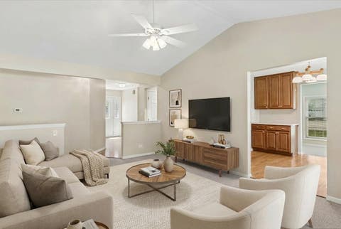 Tiny photo for 217 Meadowview Lane, Aurora, IL 60502 (MLS # 12652350)