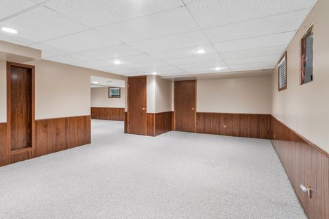 Tiny photo for 217 Meadowview Lane, Aurora, IL 60502 (MLS # 12652350)