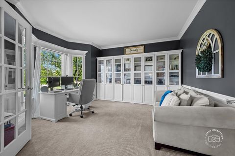 Tiny photo for 43W707 N Sunset Views Drive, St. Charles, IL 60175 (MLS # 12645484)