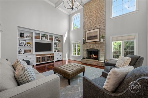 Tiny photo for 43W707 N Sunset Views Drive, St. Charles, IL 60175 (MLS # 12645484)
