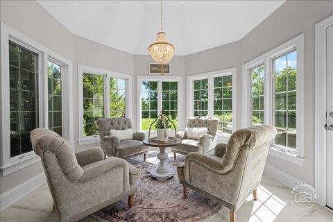 Tiny photo for 43W707 N Sunset Views Drive, St. Charles, IL 60175 (MLS # 12645484)