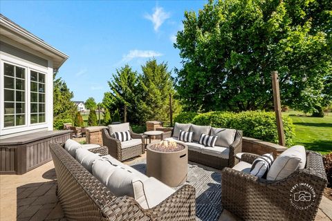 Tiny photo for 43W707 N Sunset Views Drive, St. Charles, IL 60175 (MLS # 12645484)