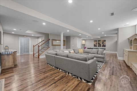 Tiny photo for 43W707 N Sunset Views Drive, St. Charles, IL 60175 (MLS # 12645484)