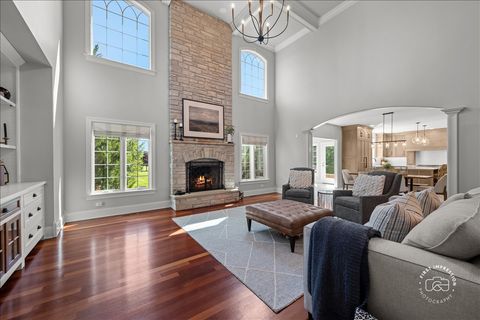 Tiny photo for 43W707 N Sunset Views Drive, St. Charles, IL 60175 (MLS # 12645484)